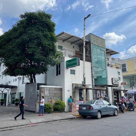 Hotel Santo Domingo Express ビジャエルモッサ エクステリア 写真