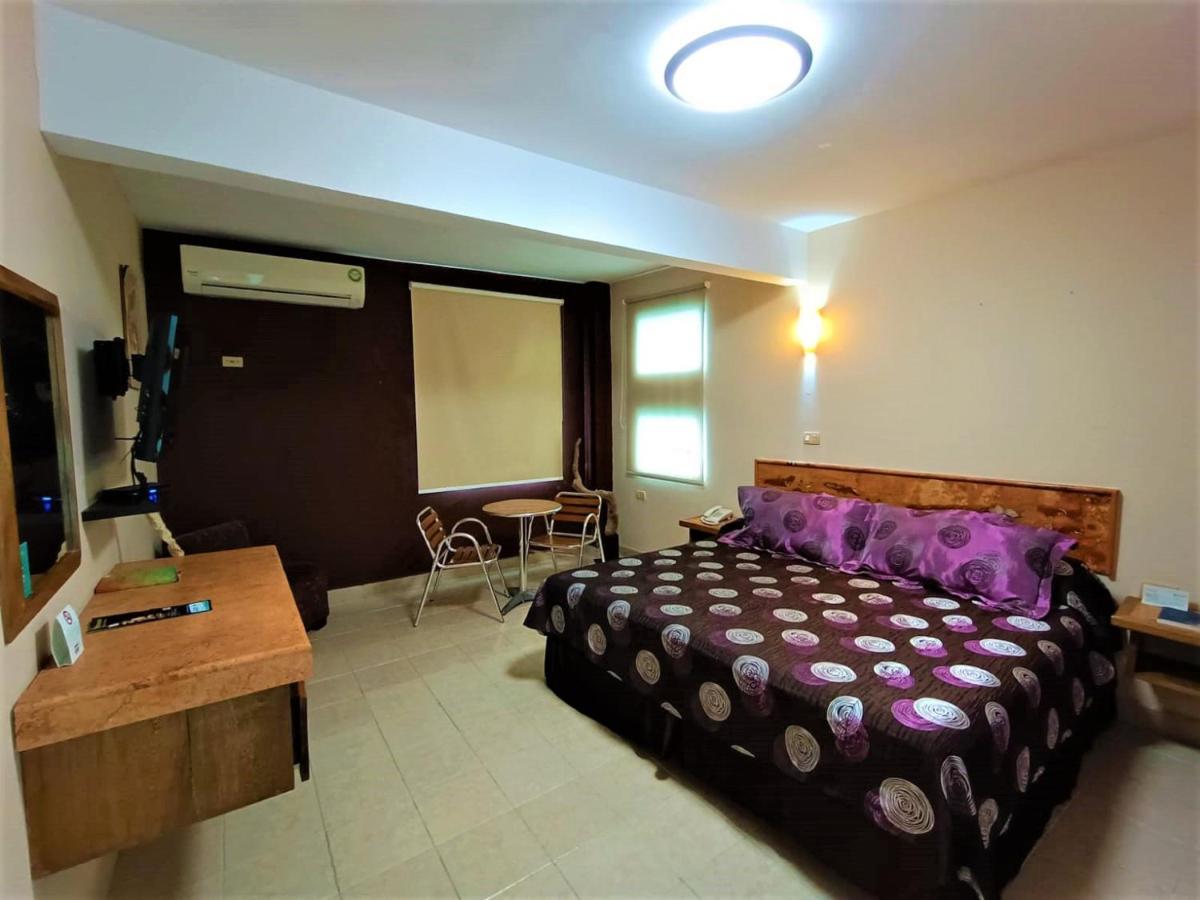 Hotel Santo Domingo Express ビジャエルモッサ エクステリア 写真