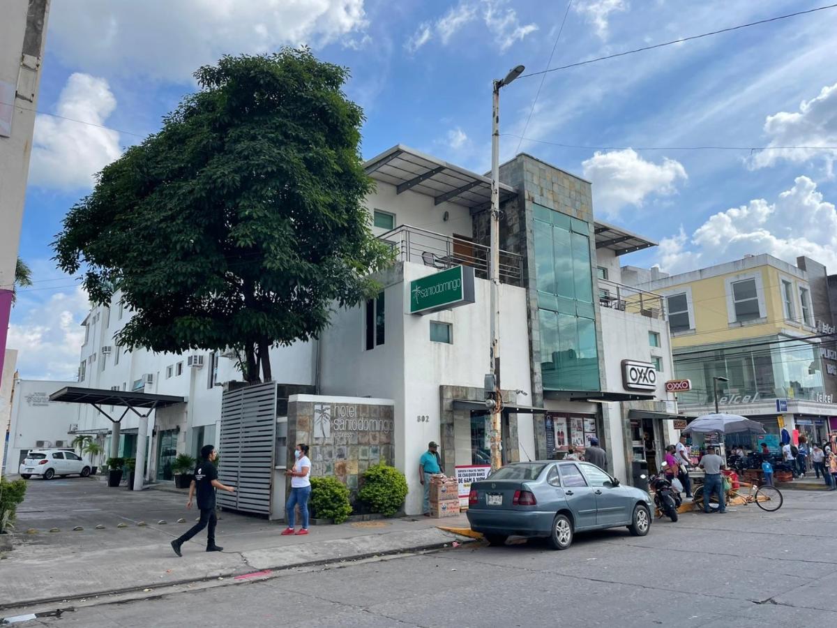 Hotel Santo Domingo Express ビジャエルモッサ エクステリア 写真