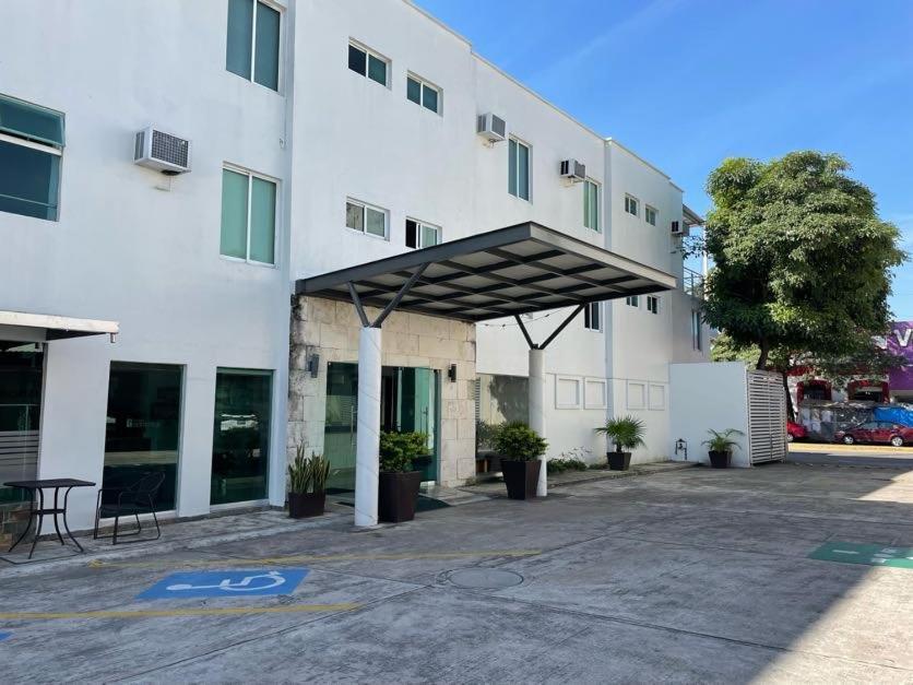 Hotel Santo Domingo Express ビジャエルモッサ エクステリア 写真