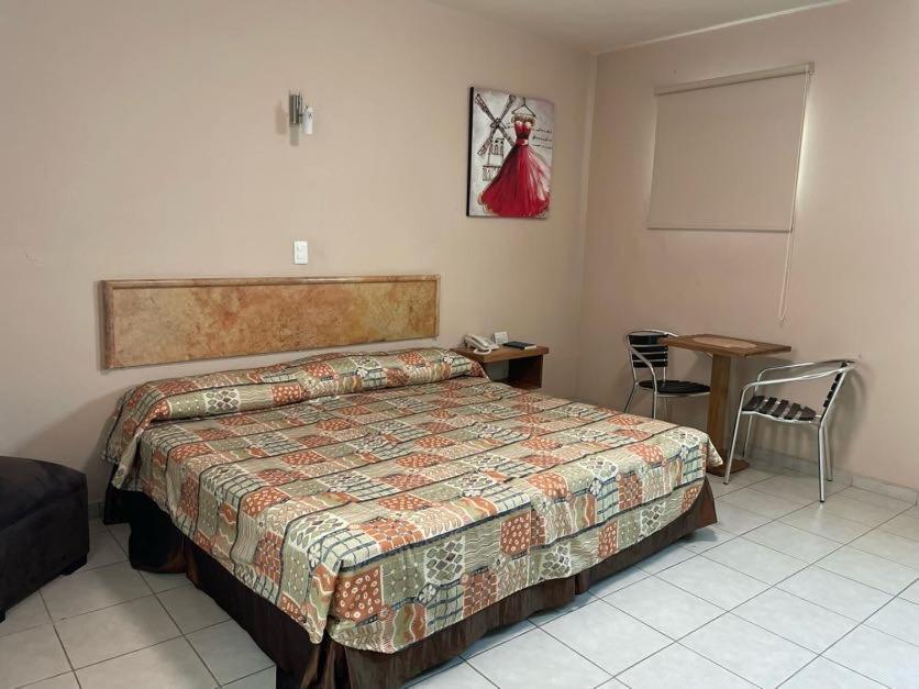 Hotel Santo Domingo Express ビジャエルモッサ エクステリア 写真