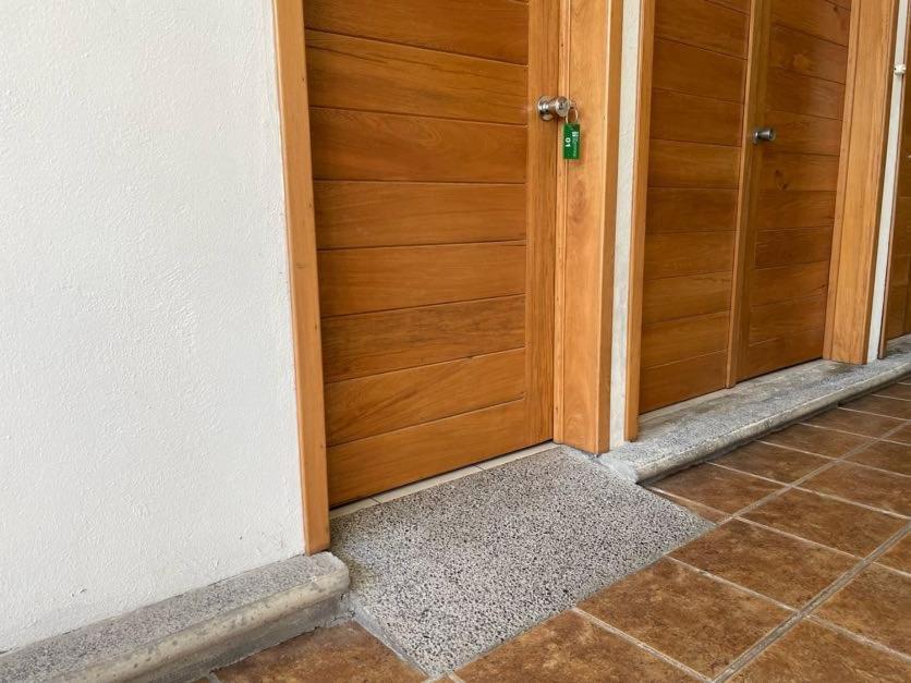 Hotel Santo Domingo Express ビジャエルモッサ エクステリア 写真