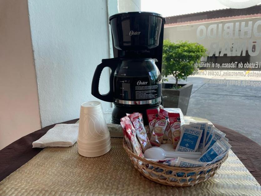 Hotel Santo Domingo Express ビジャエルモッサ エクステリア 写真
