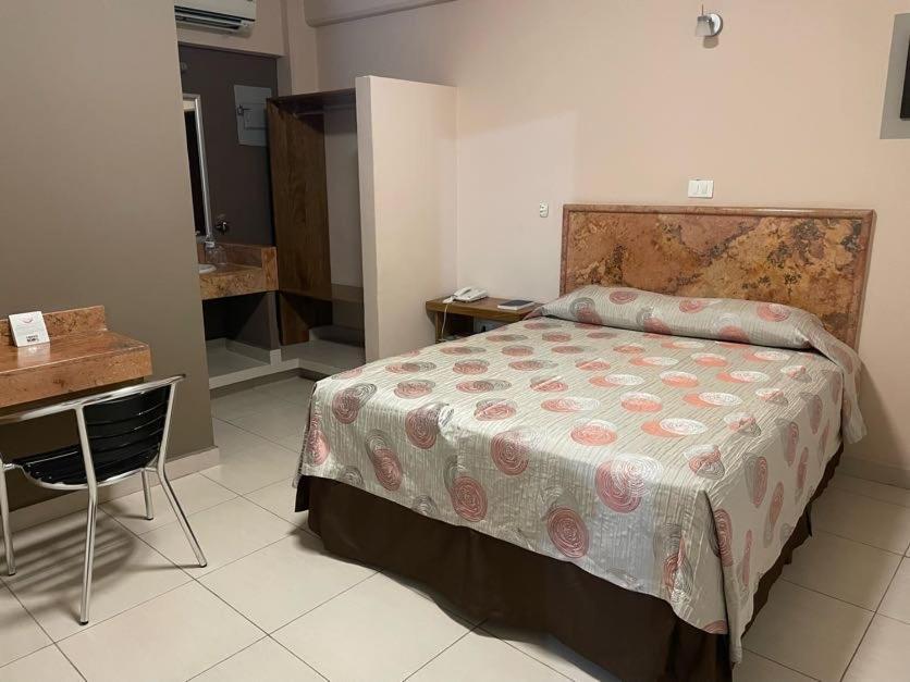 Hotel Santo Domingo Express ビジャエルモッサ エクステリア 写真