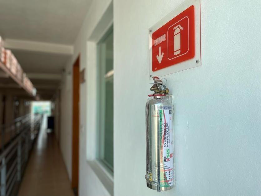 Hotel Santo Domingo Express ビジャエルモッサ エクステリア 写真