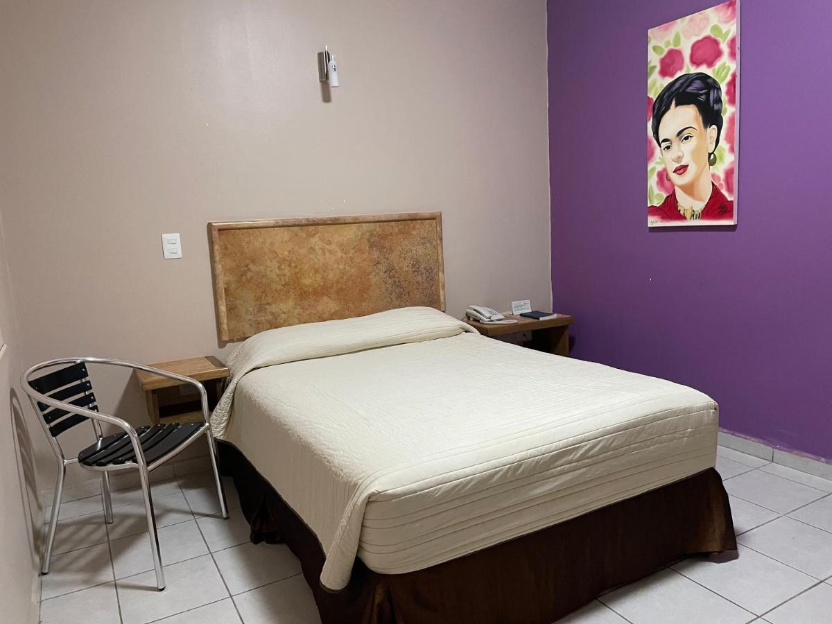 Hotel Santo Domingo Express ビジャエルモッサ エクステリア 写真